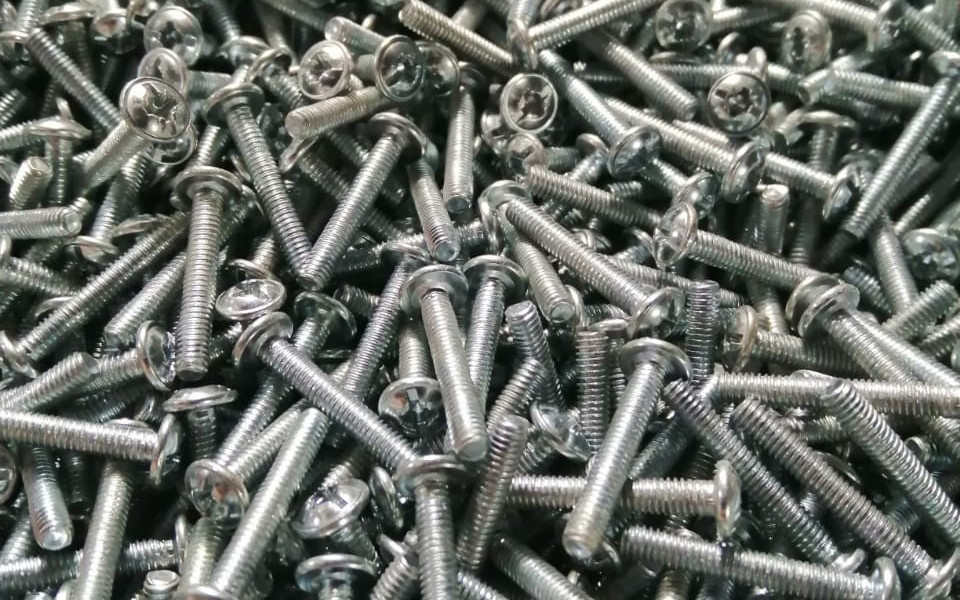 Cinkovanie-metallokonstrukcij-cena